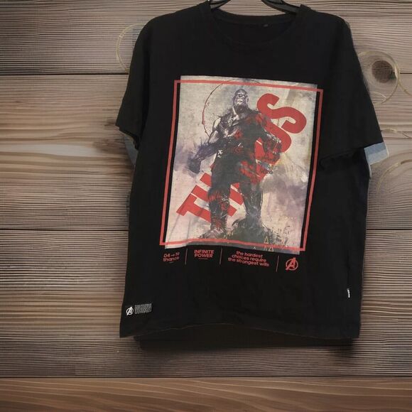 Marvel Avengers Thanos Large Short Sleeve Black T-Shirt Cropp No Tag Villain - Picture 1 of 7